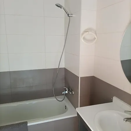 Apartment En Deltebre La Cava *